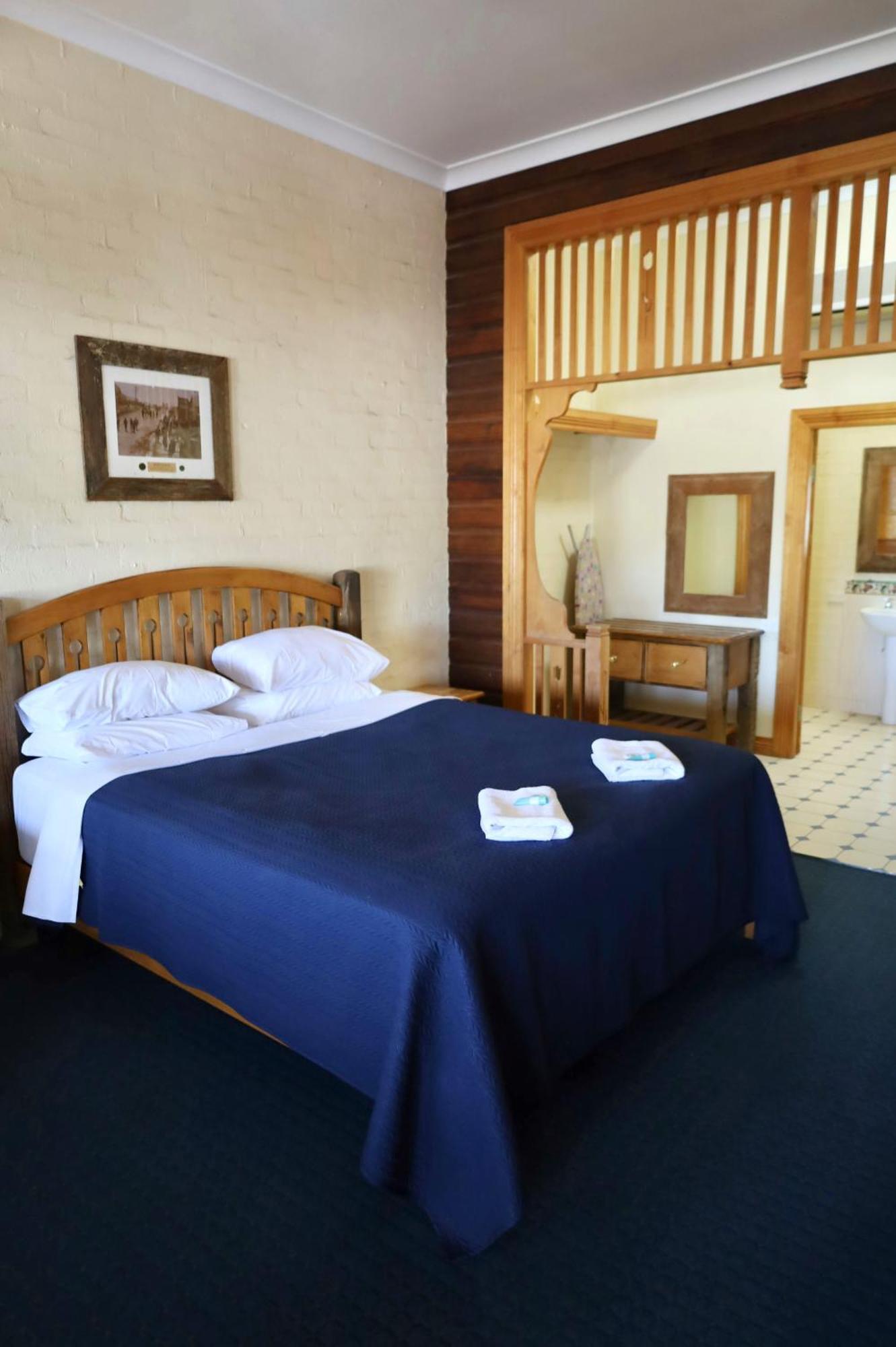The Middle Pub Hotel มัลลัมบิมบี ห้อง รูปภาพ